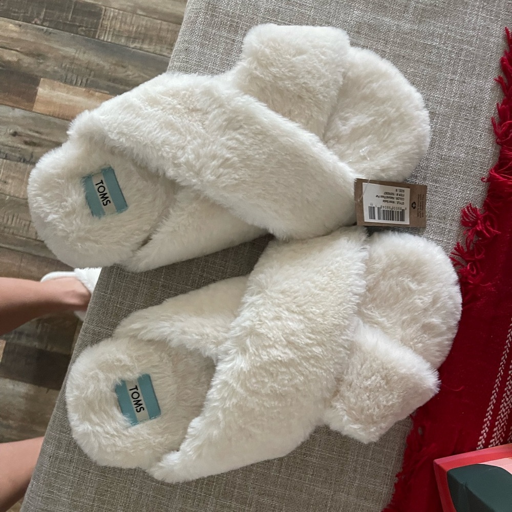 Toms Fluffy Faux Fur Slipper